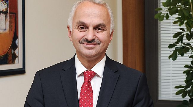 Temel Kotil, yoğun bakımda koronavirüs savaşı veriyor