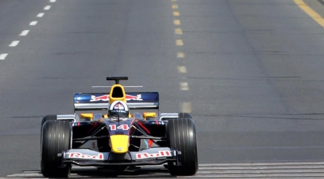 15 Temmuz Şehitler Köprüsü'nde bu saatlere dikkat! Formula 1 çekimleri var trafik kapalı...