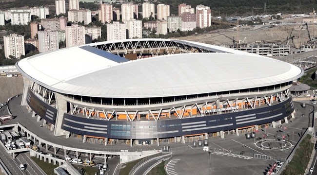 Galatasaray stadyum üzerinden güneş enerjisi ile kendi elektriğini üretecek