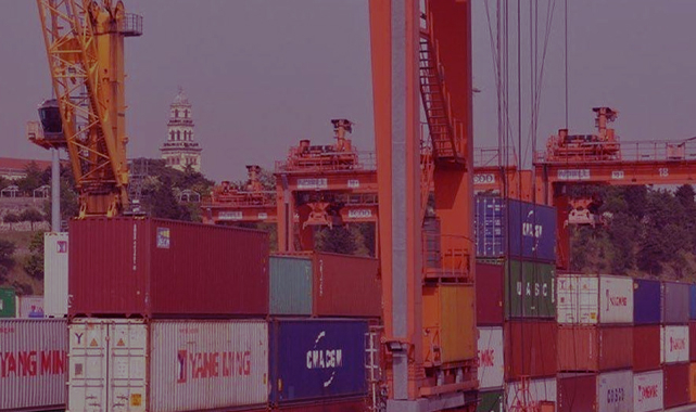 Ocak-Aralık 2021 döneminde ihracat %32,8, ithalat %23,6 arttı