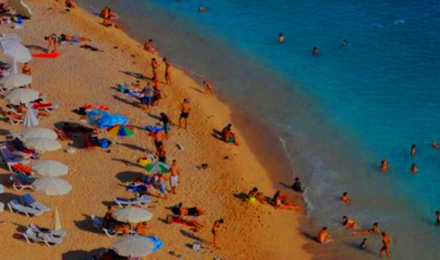 Turizm geliri yüzde 95 arttı