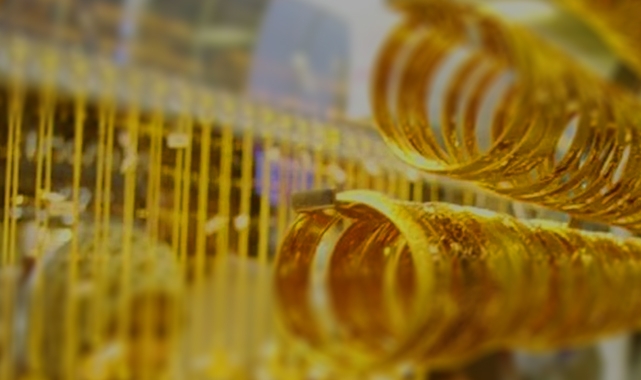 Altın fiyatları haftaya nasıl başladı? ONS altın 1946 Dolar, gram altın fiyatı, çeyrek altın fiyatı açılış rakamları...