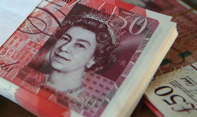 Dün adeta çakılan Sterlin tarafında toparlanma mı var? İngiliz Sterlini b sabah kaç TL oldu?