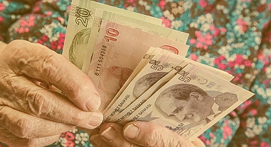Emekliye yılbaşı ikramiyesi 2023 ne kadar olacak? Bu yıl başı emeklinin cebi sürpriz şekilde dolacak mı?