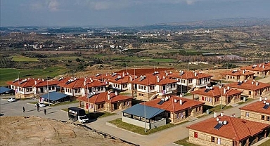 Manavgat TOKİ evleri yöresel mimariye göre tasarlanarak inşa edildi