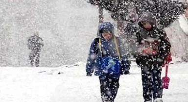 Vali Yerlikaya İstanbul kar tatili müjdesini verdi! Milyonlarca öğrenciye yarın kar tatili başlıyor