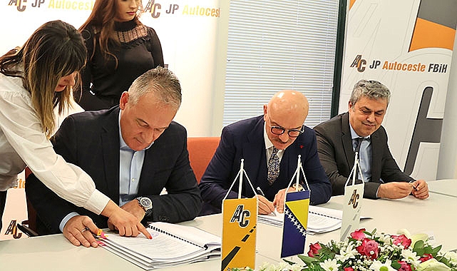 Bosna'da dev ihale kazandı