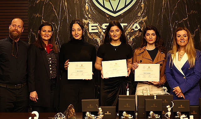 İnşaat atıkları sanat eserine döndü