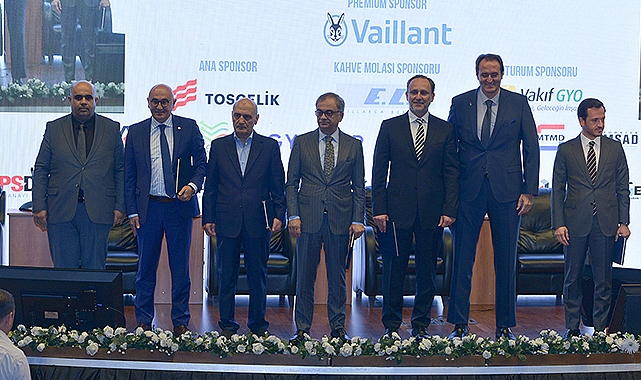 2023 Yapılarda Dönüşüm Zirvesi Gayrimenkul sektörünü bir araya getirdi