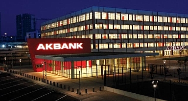 Akbank iki dilimli sendikasyon kredisi aldığını açıkladı!