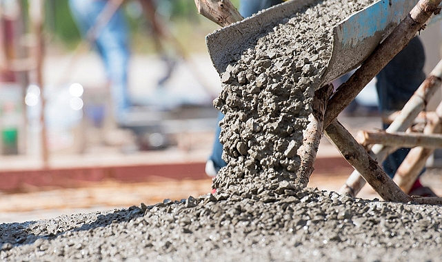 İnşaat malzemesi sanayi üretimi temmuzda yüzde 29,8 büyüdü
