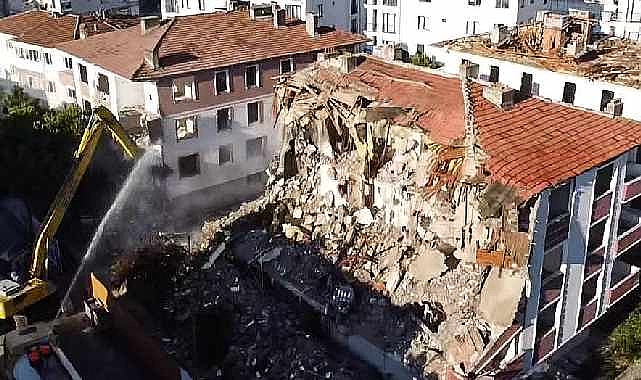 Kentsel Dönüşüm Düzenlemesi Tamam! Dönüşüm İçin 3 Daire Yetecek...