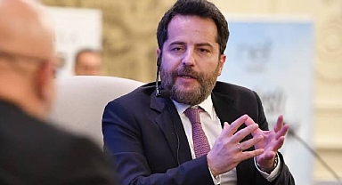 Erden Timur,