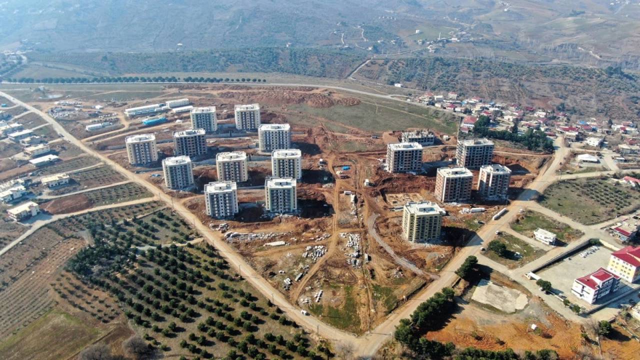 75 bin konut depremzede vatandaşlara teslim edilmeye hazırlanıyor!