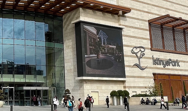 İstanbul'daki dev AVM hisseleri el değiştirdi!