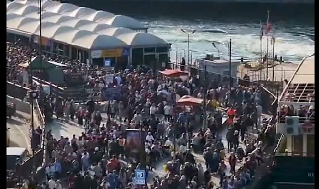 İstanbul'da tarihi yerlerde bayram yoğunluğu...