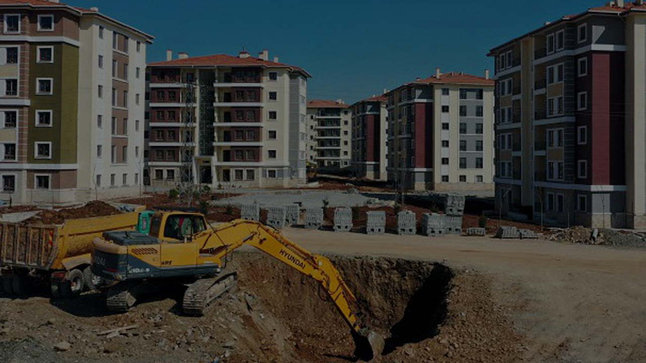 Nurdağı'nda 12 haftada konutlar TOKİ'ye teslim edildi!