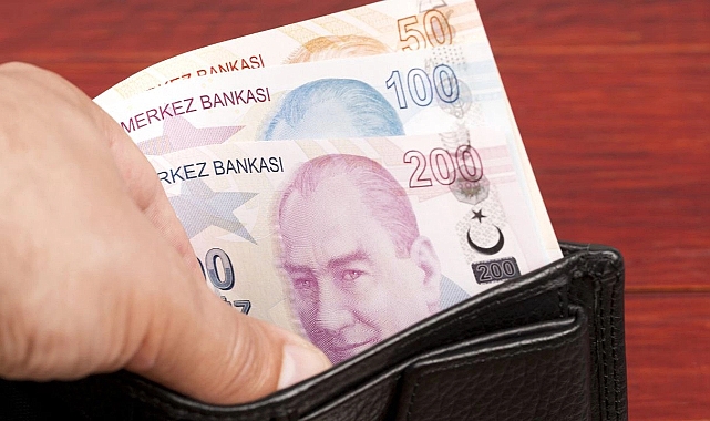 Emekli ikramiyeleri bayram öncesi hesaplara yatırılmaya başladı