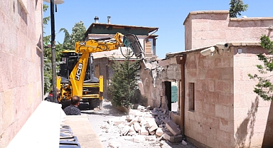 Kapadokya'da kaçak yapılara geçit verilmiyor!