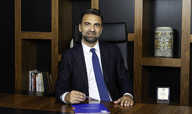 Ahmet Özcan kimdir?