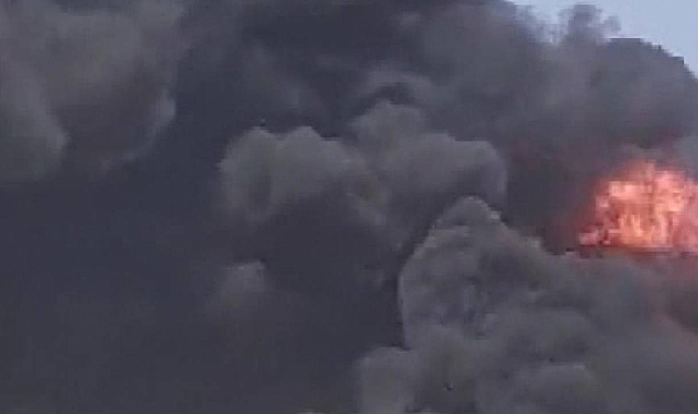 Tekirdağ'da boya fabrikasında korkutan yangın! Alev alev yanıyor...