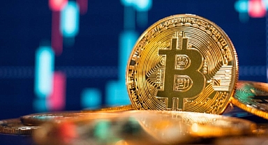 Bitcoin fiyatı 70 Bin sınırında! Bitcoin (BTC) yorumları 100 Bin Doları mı işaret ediyor?