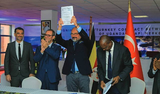 Türk müteahhitlik firması Yapı Merkezi en büyük projelerden birine imza attı