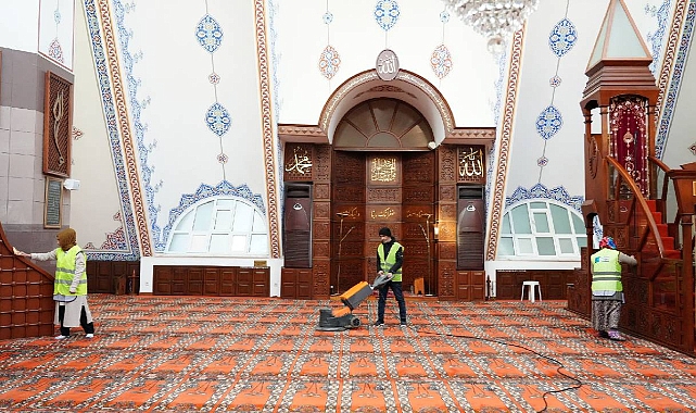 Kadıköy Belediyesi Ramazan temizliği başlattı