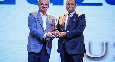 Fuzul'a yeni ödül