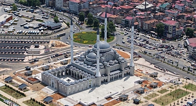 Trabzon'da açılacak Hanife Hatun Camii ve Külliyesi'nde 13 Bin kişi aynı anda ibadet edebilecek