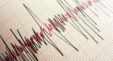 AFAD duyurdu: Antalya Serik'te 4.9 büyüklüğünde deprem!