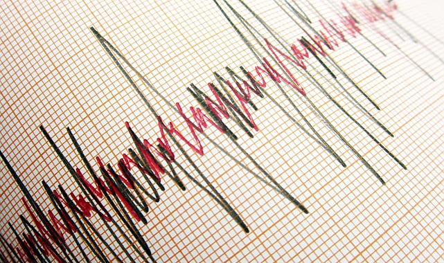 AFAD duyurdu: Antalya Serik'te 4.9 büyüklüğünde deprem!