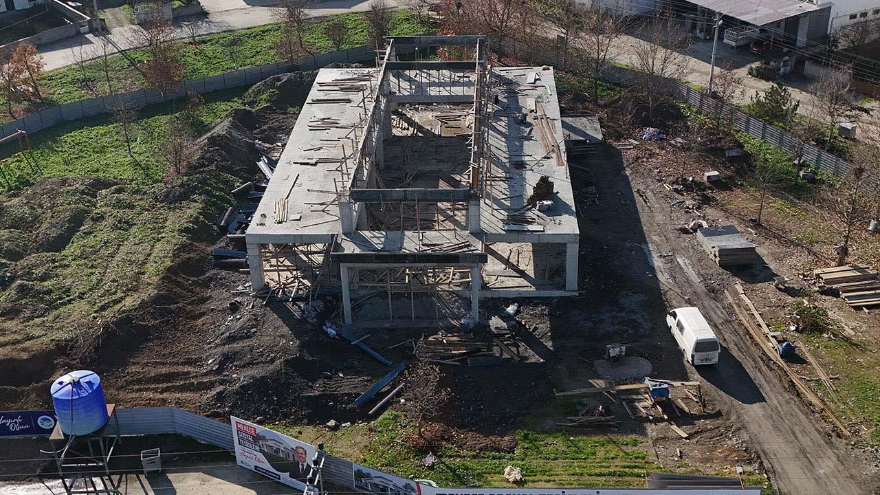 Sakarya'da projeler eş zamanlı devam ediyor