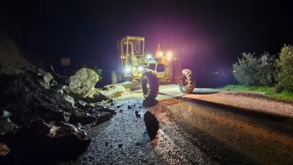 Bodrum ve Marmaris'te şiddetli yağış taşkınlara yol açtı